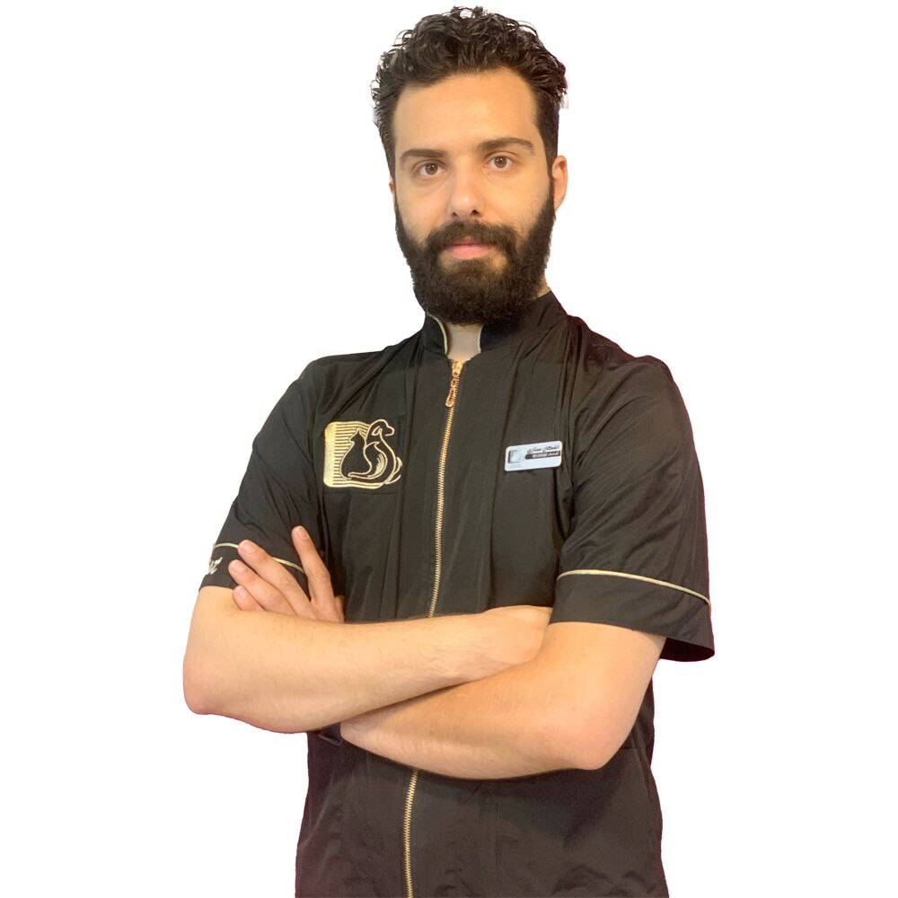 اشکان ستاری